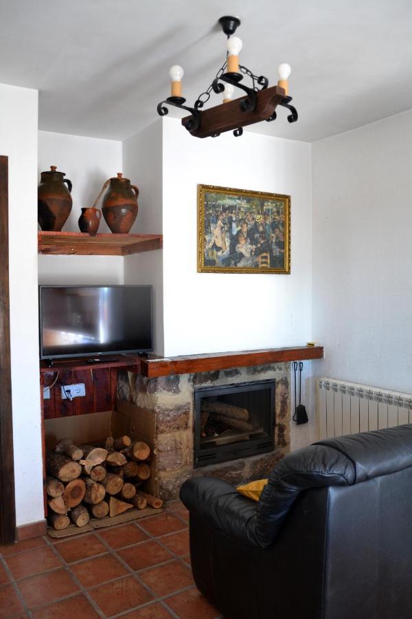 Apartamentos La Sierra บีญัลบา เด ลาเซียร์รา ภายนอก รูปภาพ